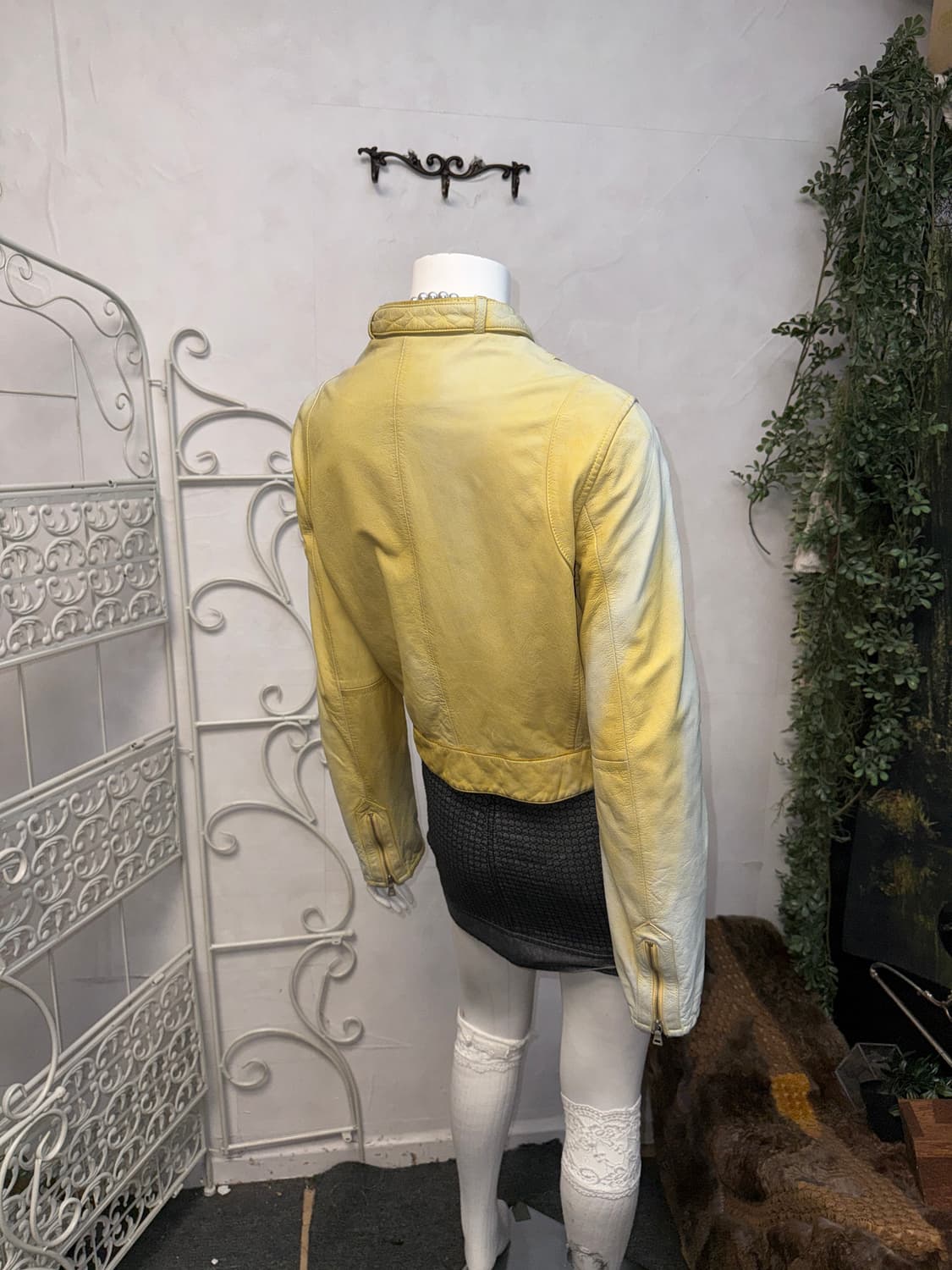 GUESS aging yellow cow skin biker jacket 상품이미지7
