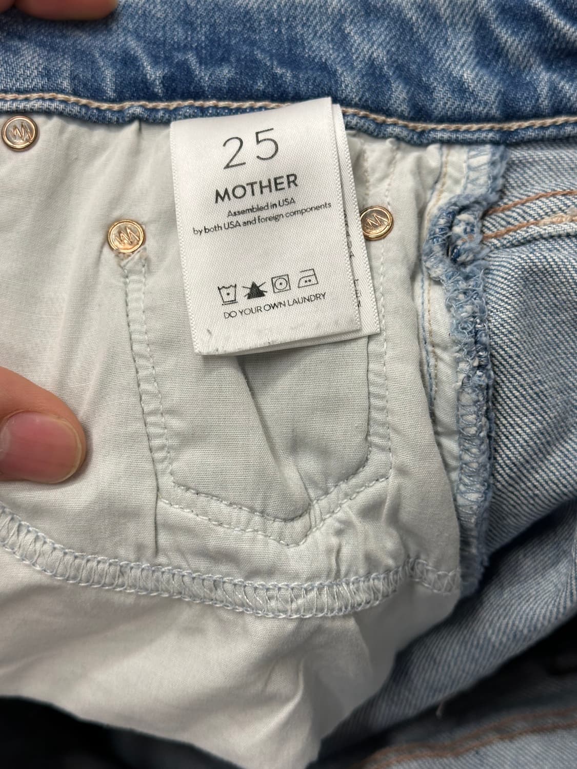 MOTHER 데님 자수 미니스커트 상품이미지5