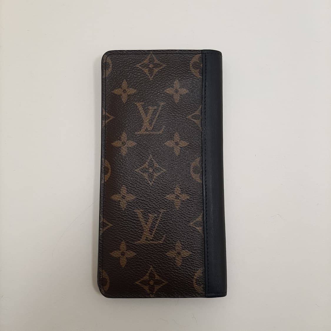 루이비통 마카사르 장지갑 상품이미지2