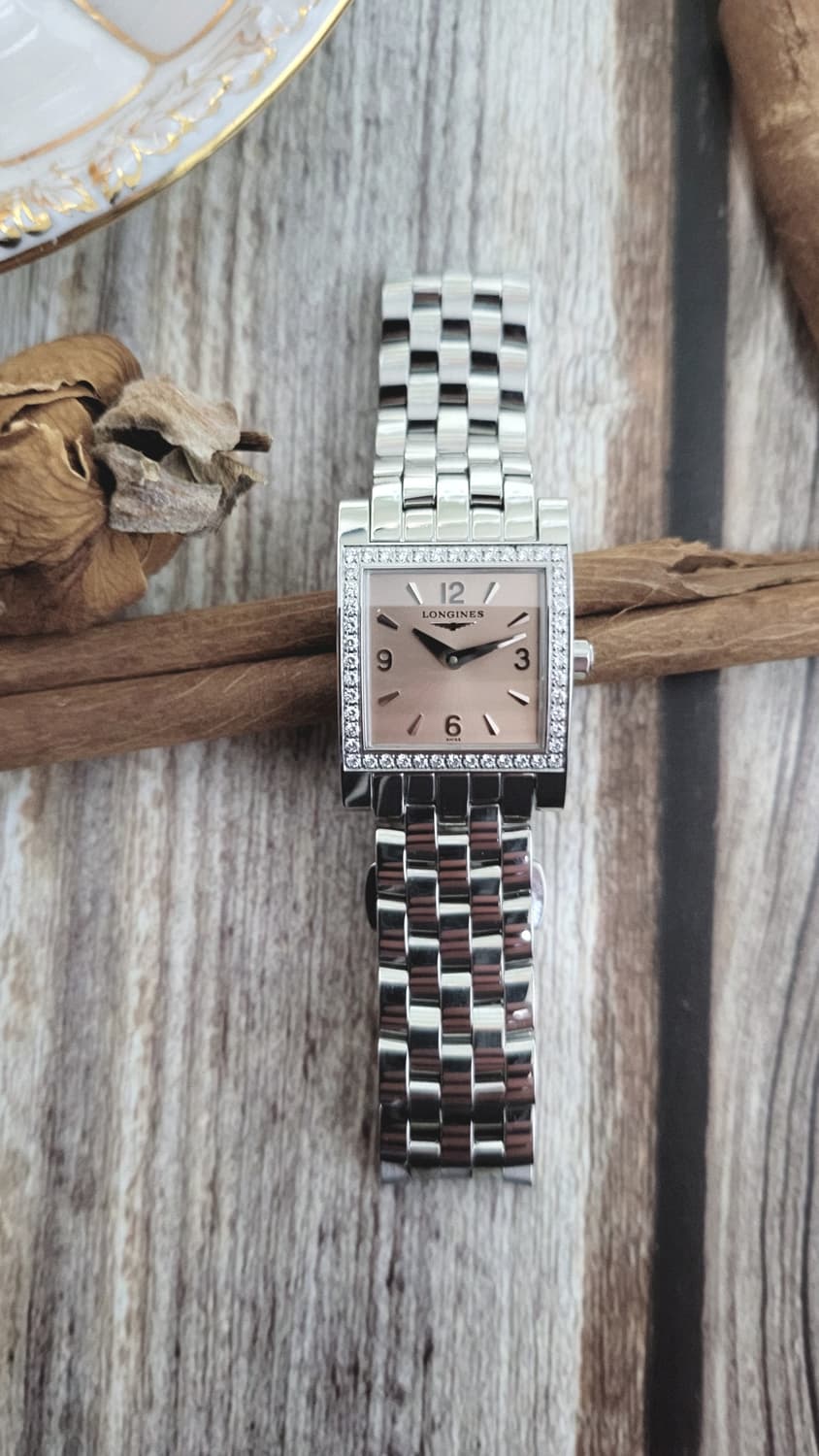 정품 론진 돌체비타 다이아 베젤 여성용 쿼츠시계 상품이미지2