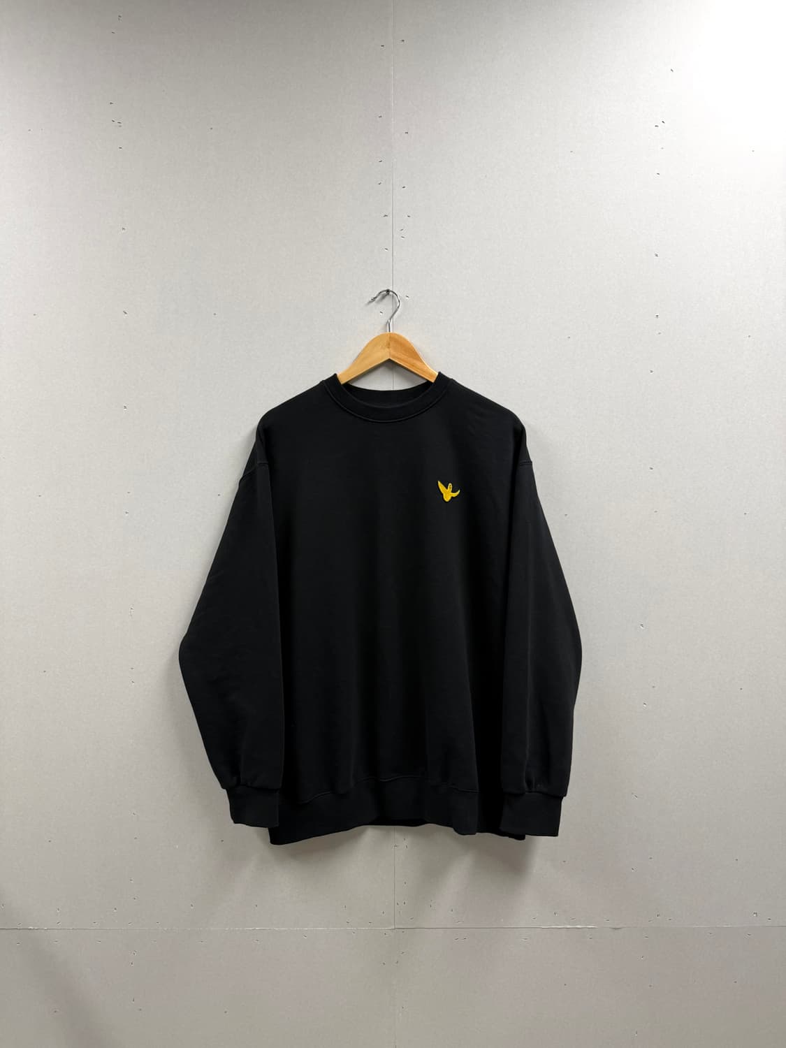 남성 XL / 와릿이즌 마크곤잘레스 맨투맨 블랙 상품이미지1