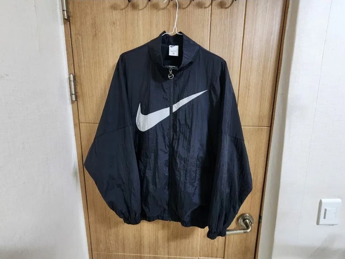(XL)여성 나이키 에센셜 빅스우스 우븐 바람막이 자켓 상품이미지1