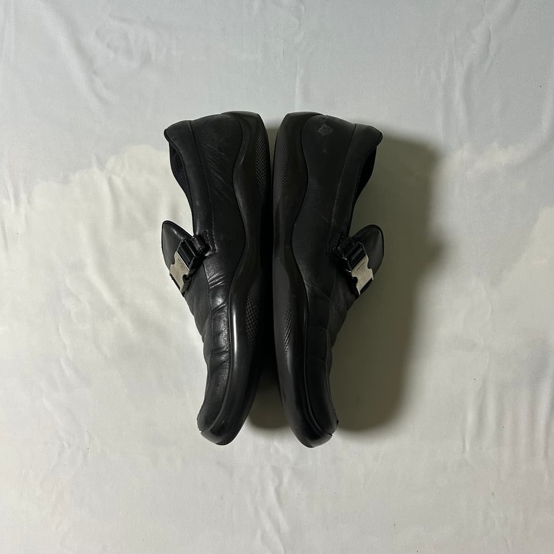 Prada sports buckle strap loafers 상품이미지4