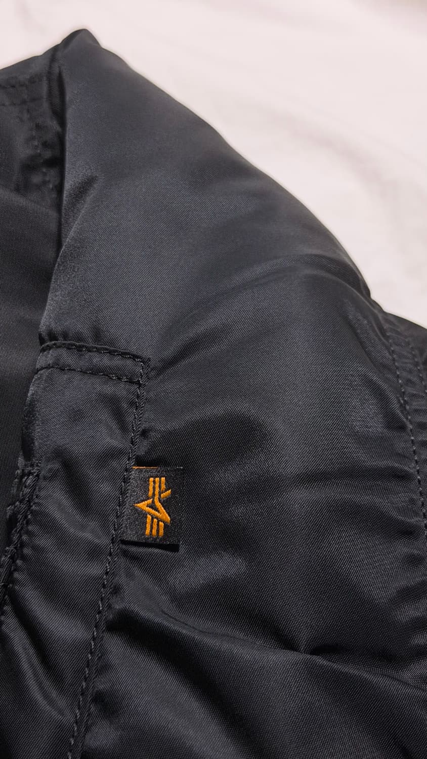 알파인더스트리 MA-1 플라이트 자켓 블랙 상품이미지2