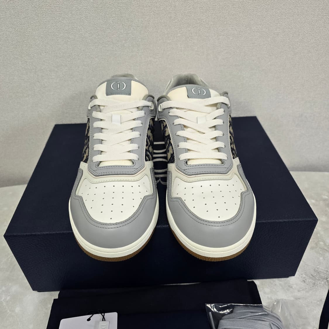 디올 B27 오블리크 스니커즈 신발 44사이즈 280 285 판매 상품이미지2