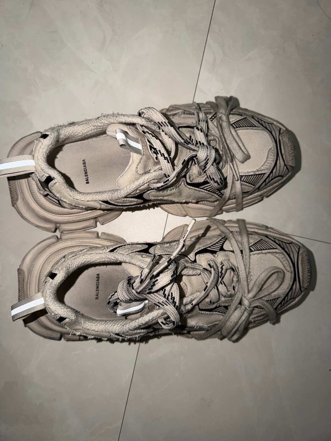 [43]발렌시아가 3XL 베이지  상품이미지3