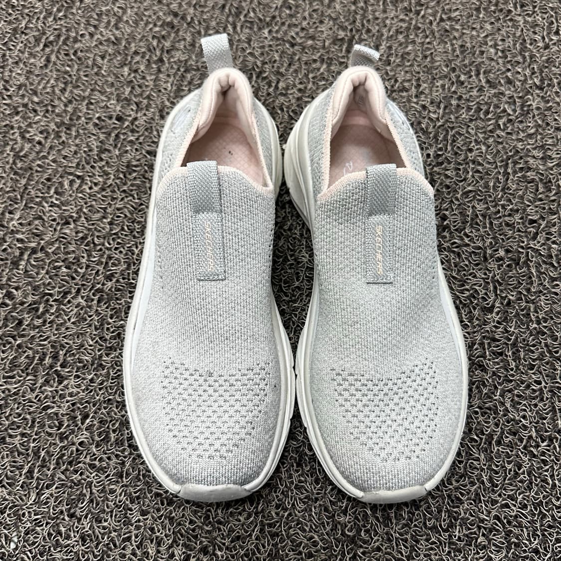 스케쳐스 고워크 슬립 인스 여성 운동화 245 상품이미지2