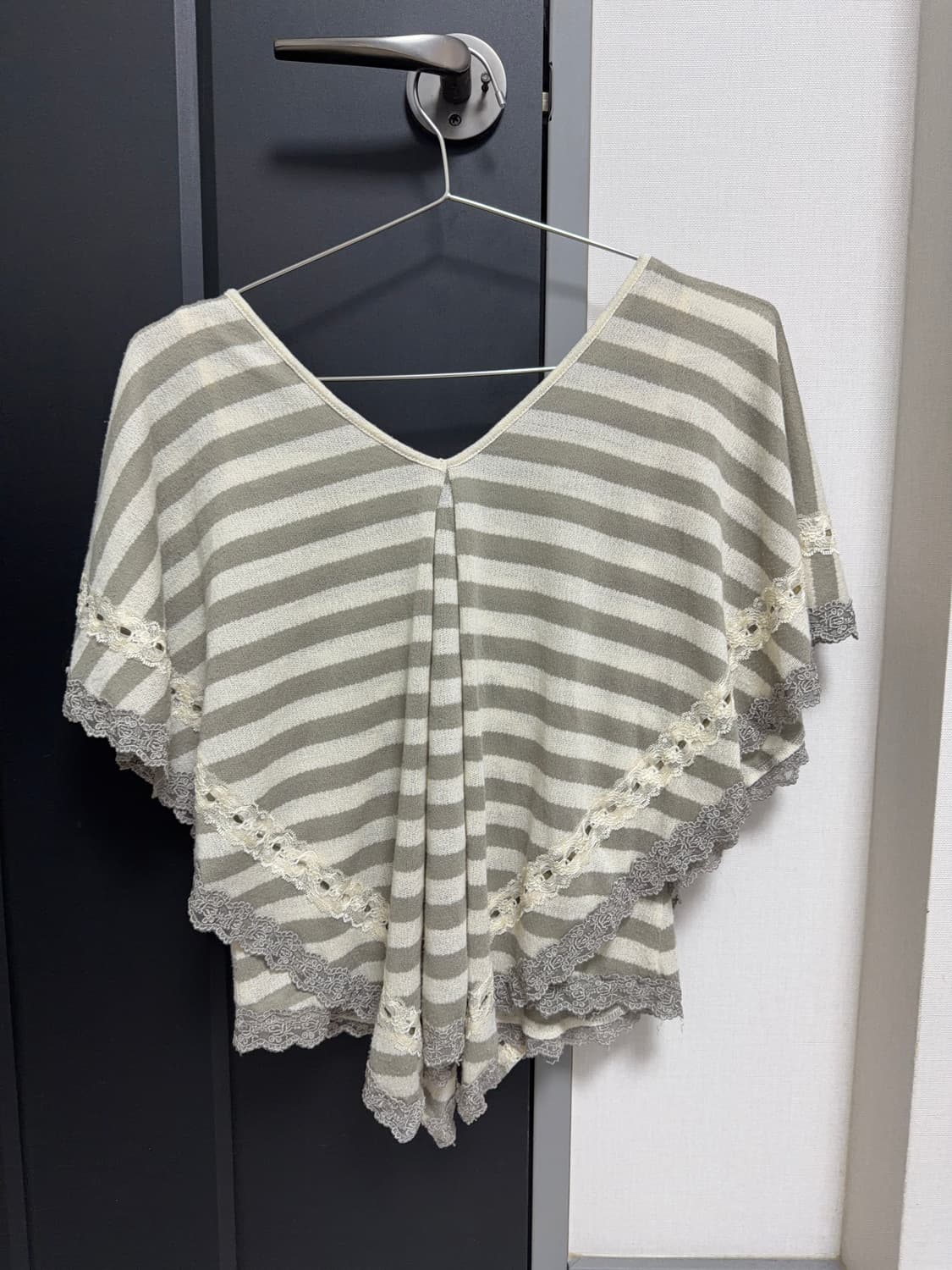 엑시즈팜 모리걸 레이어드 판초 니트 상품이미지2