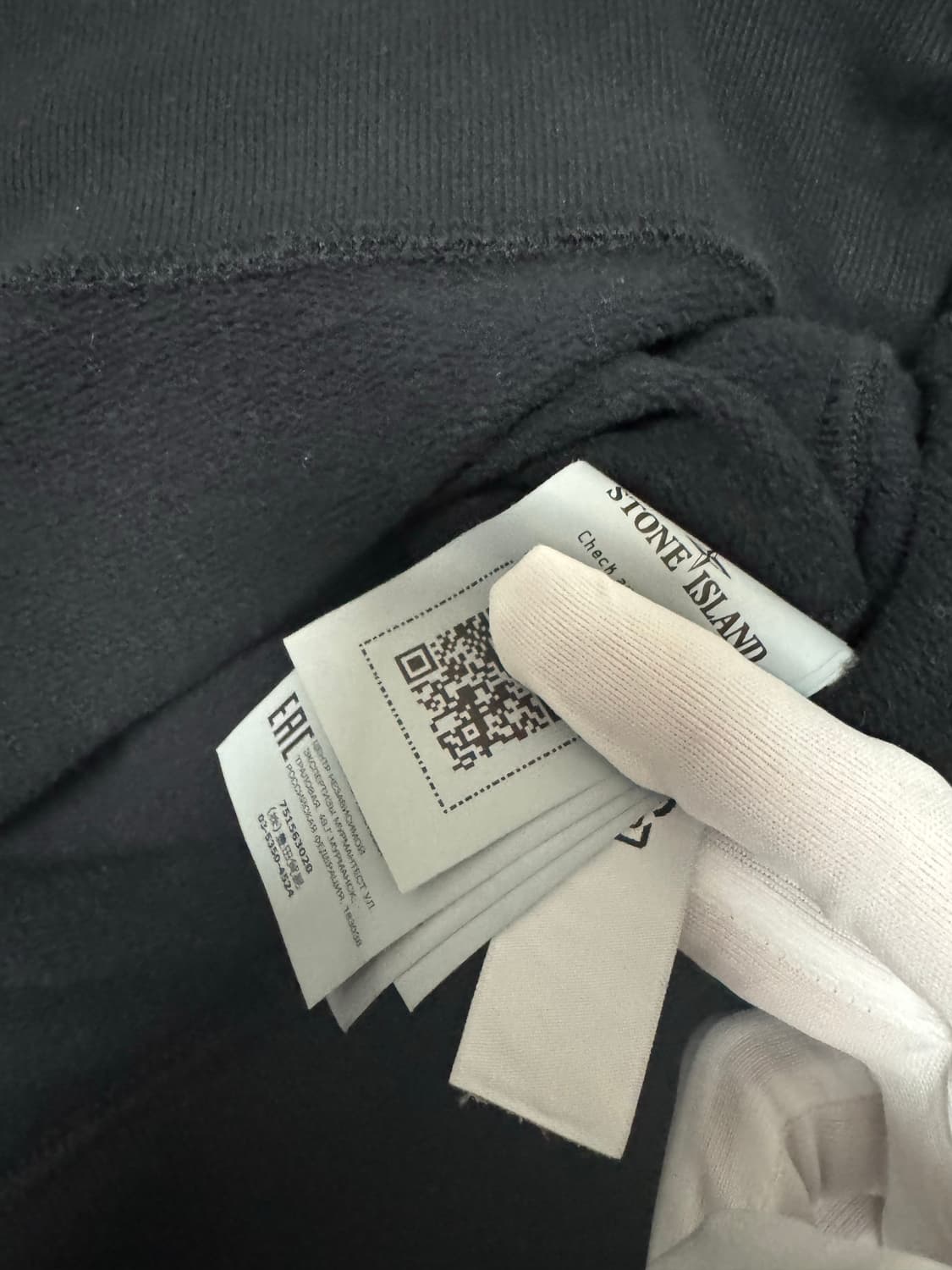 (새상품급/정품) 스톤아일랜드 블랙 맨투맨 M 상품이미지3