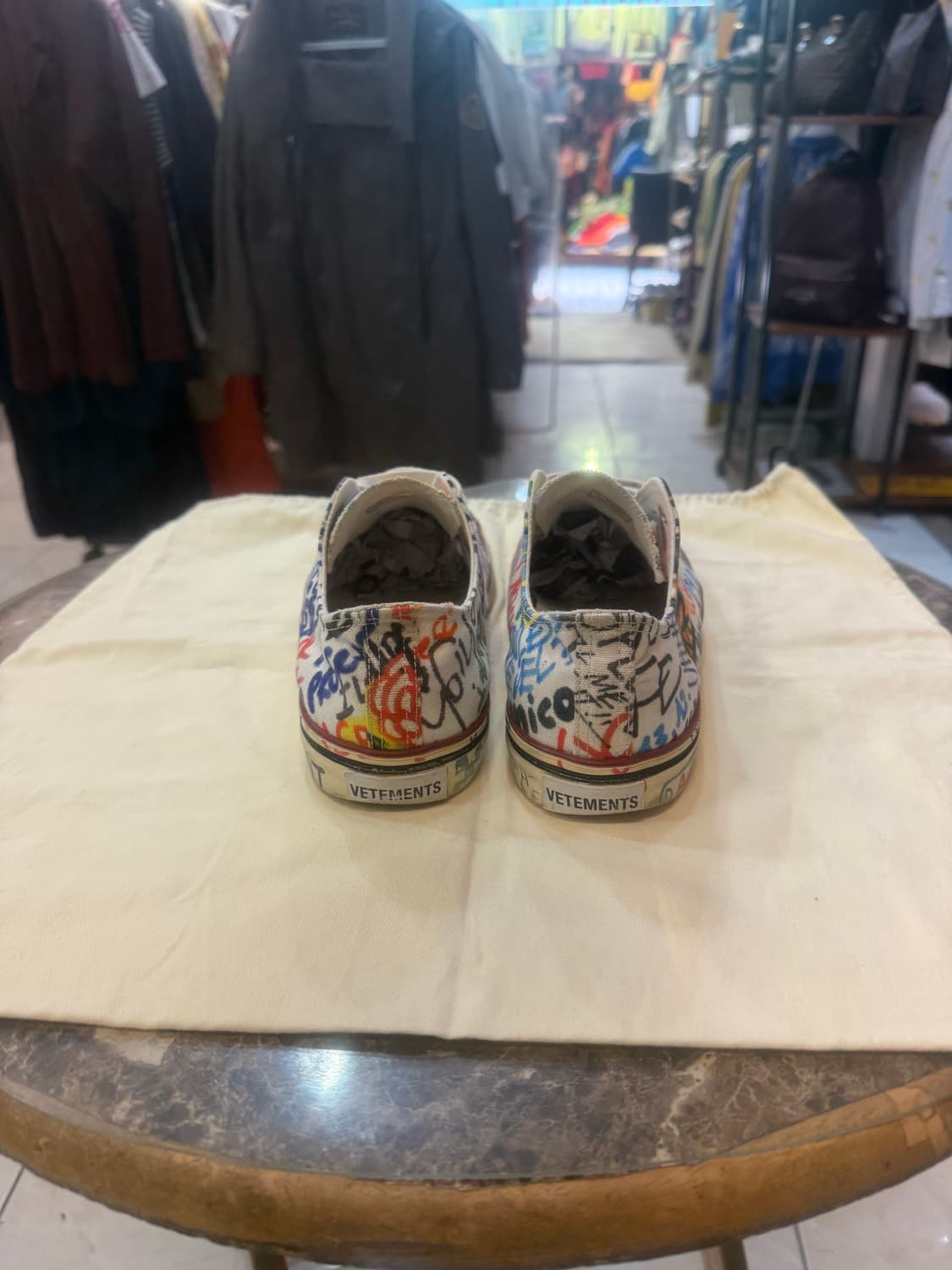 42/27p 정품 배트멍 그래피티 낙서 스니커즈 팝니다 상품이미지4