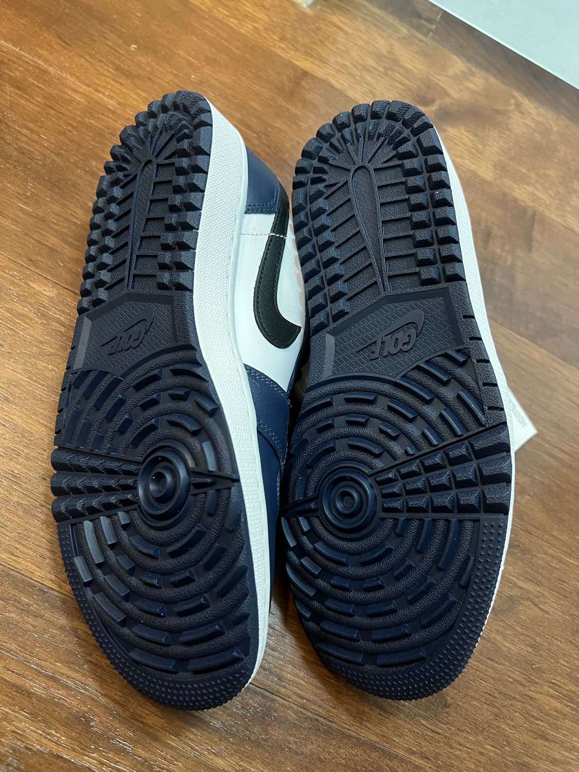 조던 골프화 네이비 270 상품이미지3