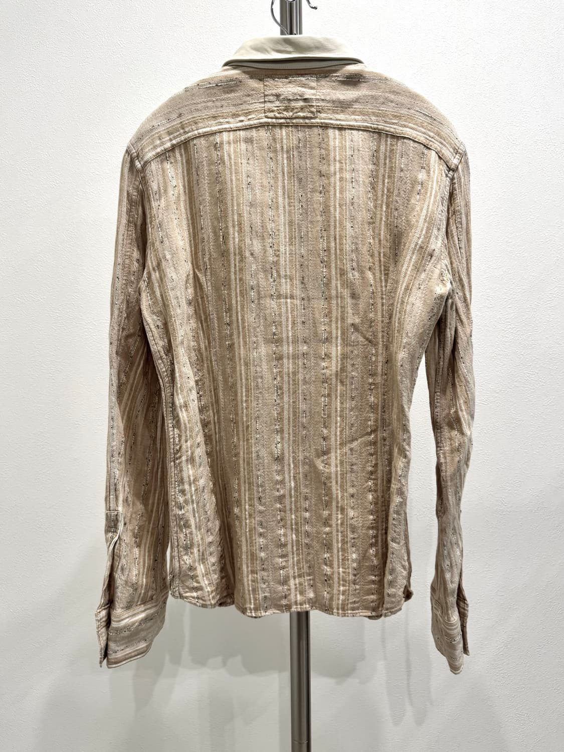 이사무 카타야마 백래쉬 린넨 쉽레더 카라 셔츠 상품이미지3