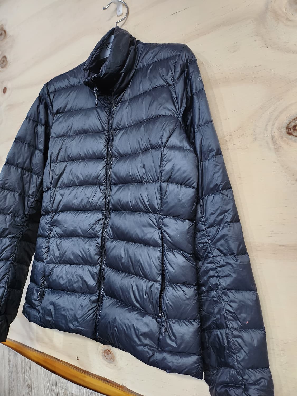 435) 아디다스 덕다운 경량패딩 상품이미지3