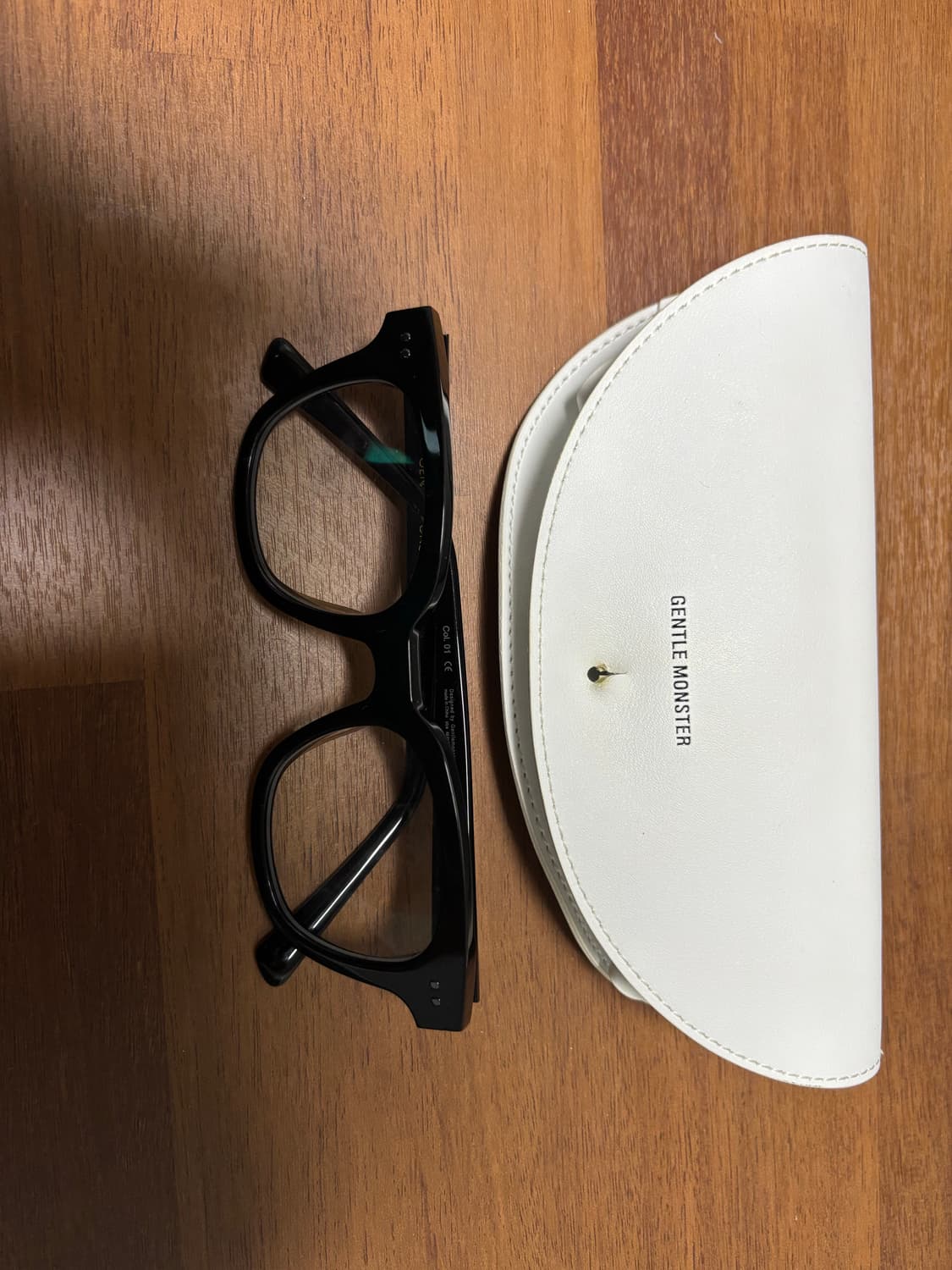 젠틀몬스터 사우스사이드01 풀박스 상품이미지3