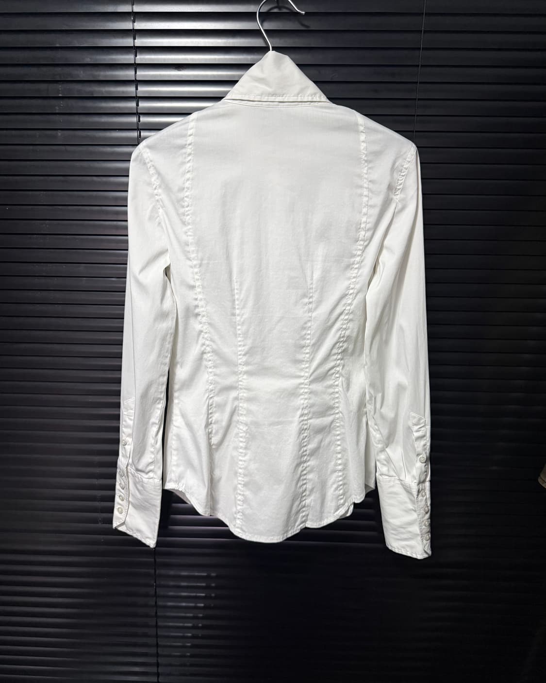 아르마니 익스체인지 화이트 셔츠 흰색 하이넥 커프스 로리 고스 펑크 락 상품이미지6