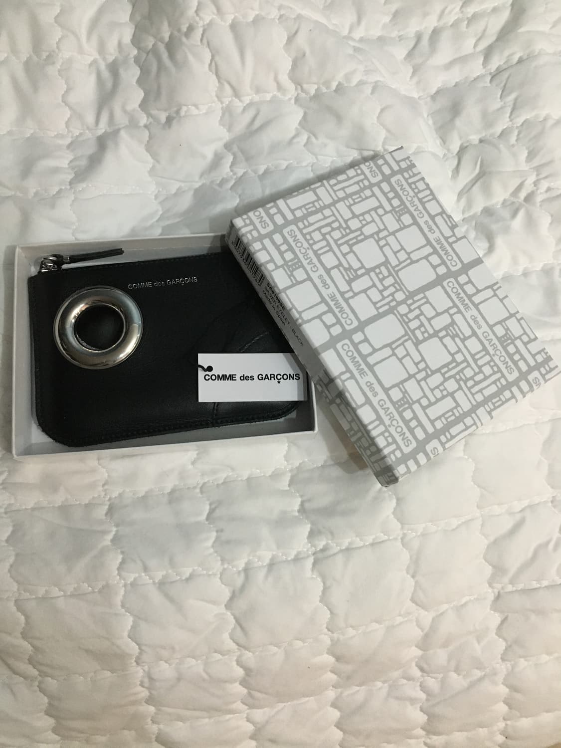 꼼데가르송 아이렛 지갑 상품이미지1