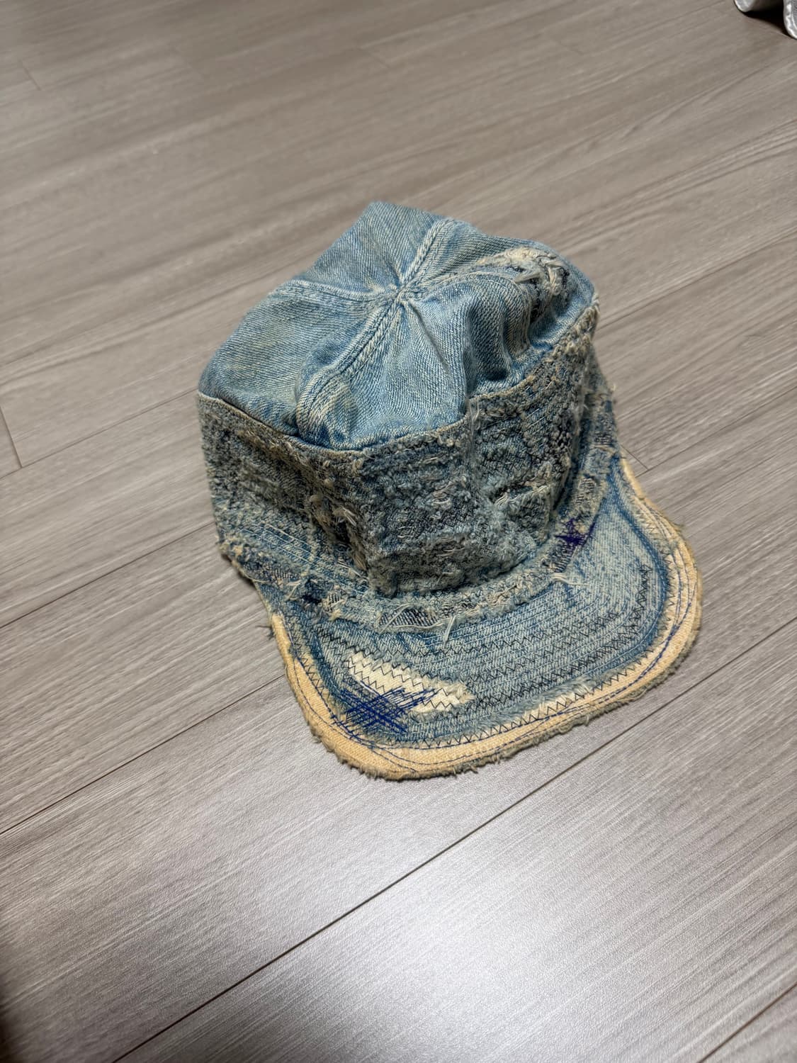 캐피탈 노인과바다  상품이미지1