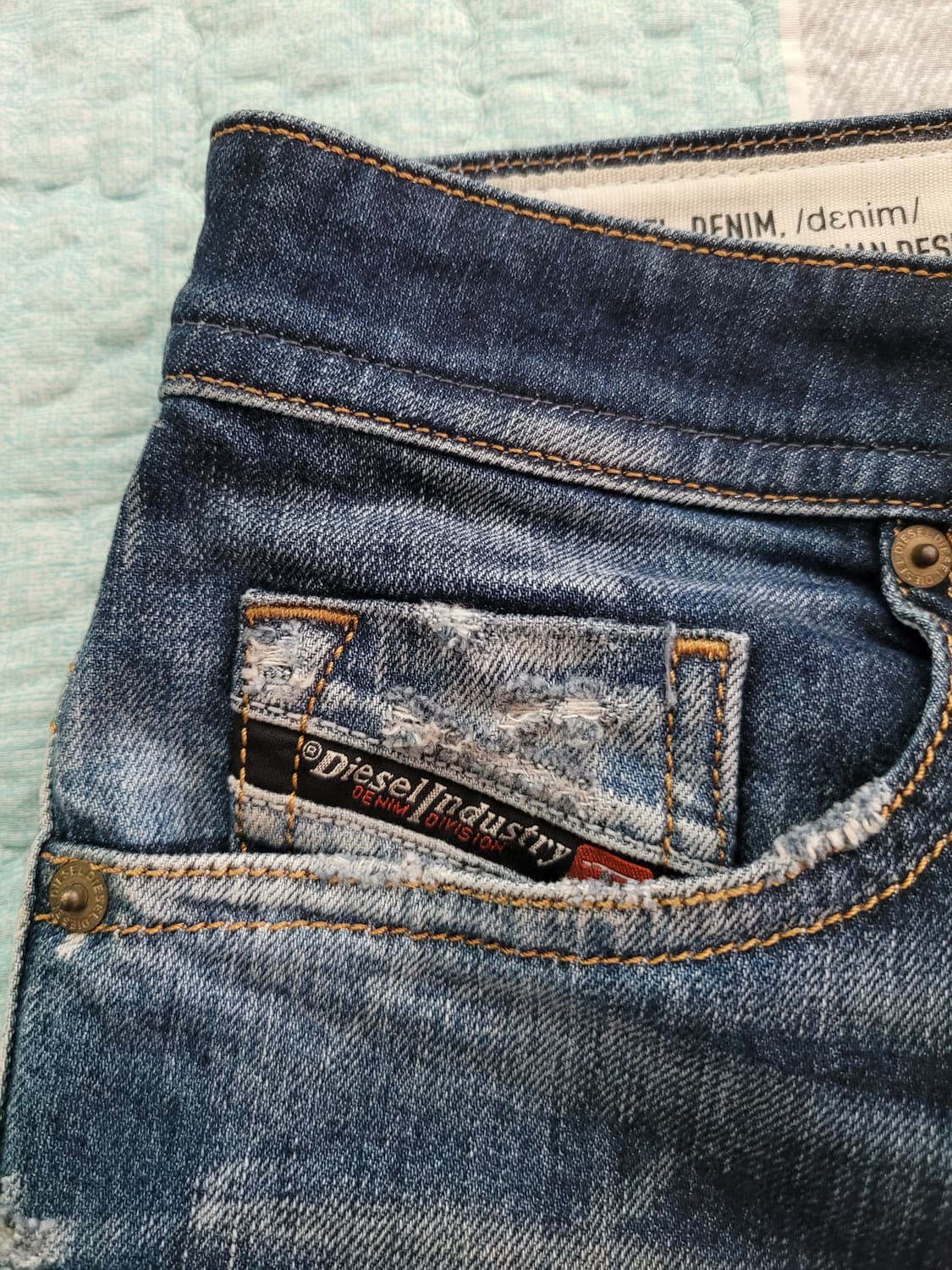 디젤 Diesel 신형탭 토머 데미지리페어 스판슬림스키니 28사이즈 상품이미지4