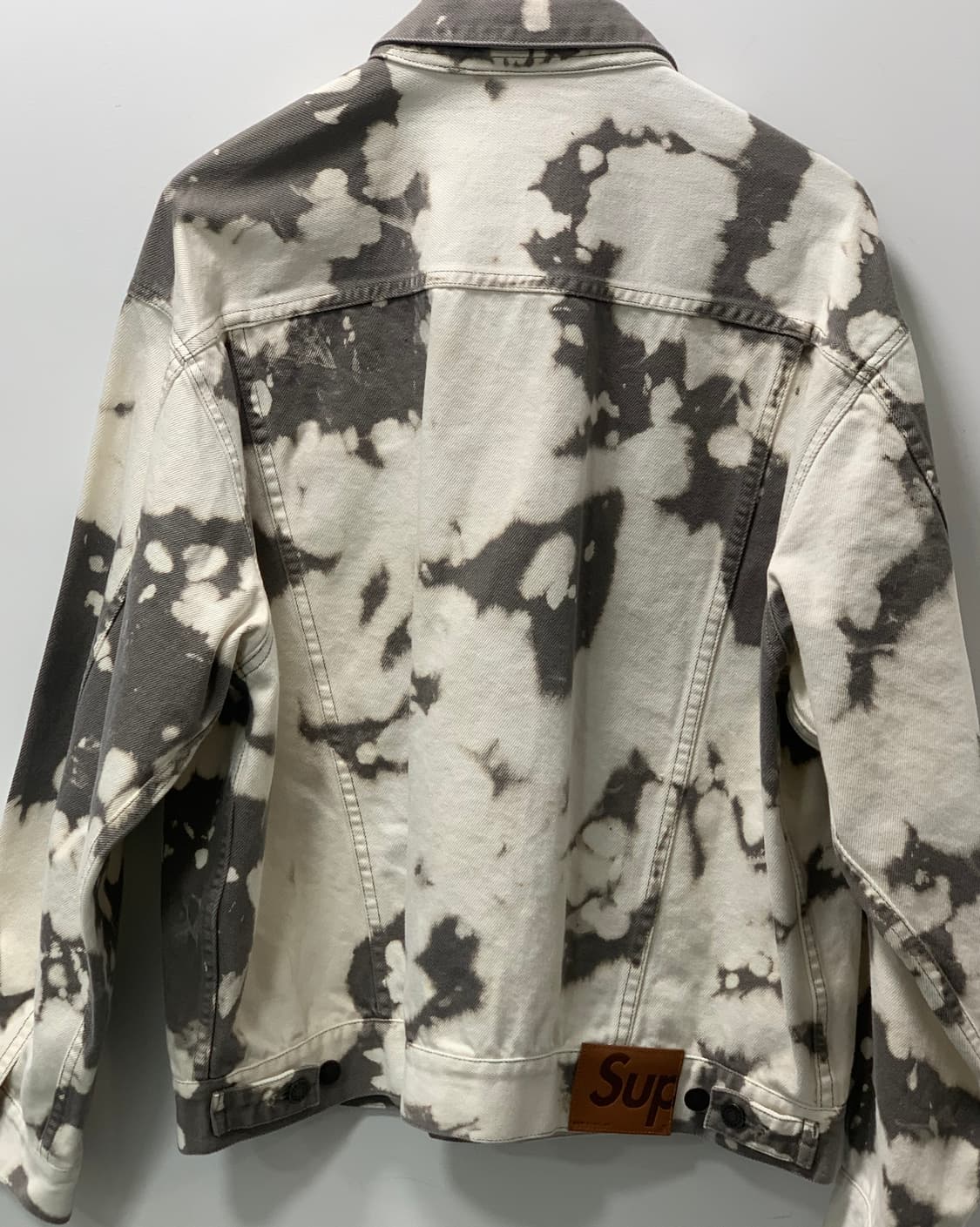 Supreme Bleached Denim Trucker Jacket 상품이미지2