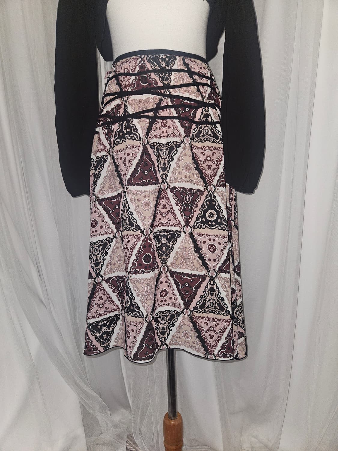 viva presto 빈티지 레드빈 트라이앵글 패턴 라인 스커트 상품이미지2