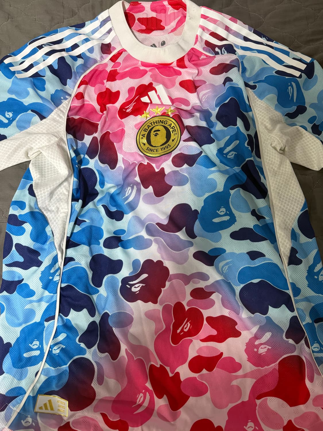 베이프 x 아디다스 콜라보 져지 상품이미지1