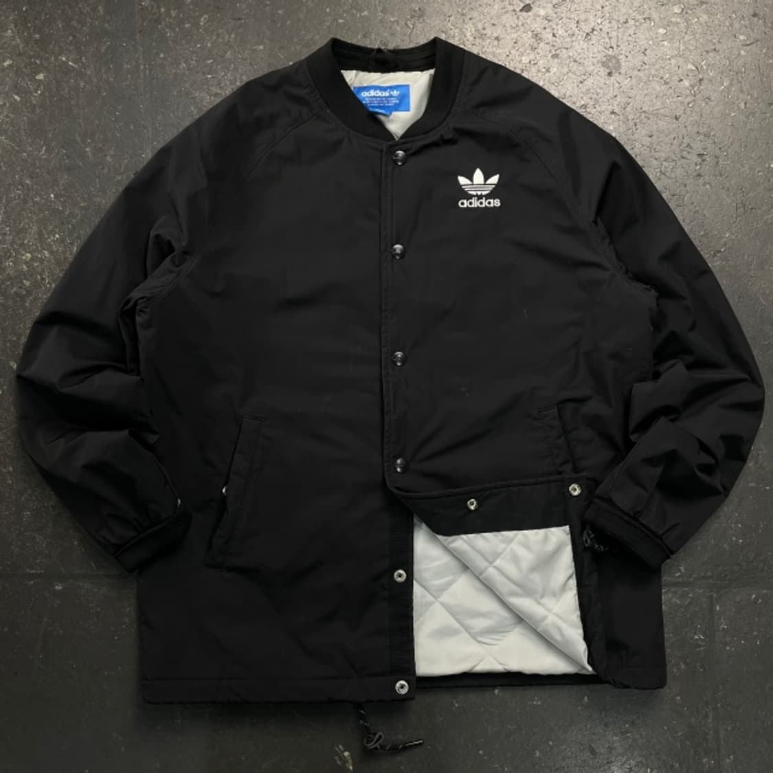105 아디다스 엠브로이드 누빔 코치 자켓  상품이미지1
