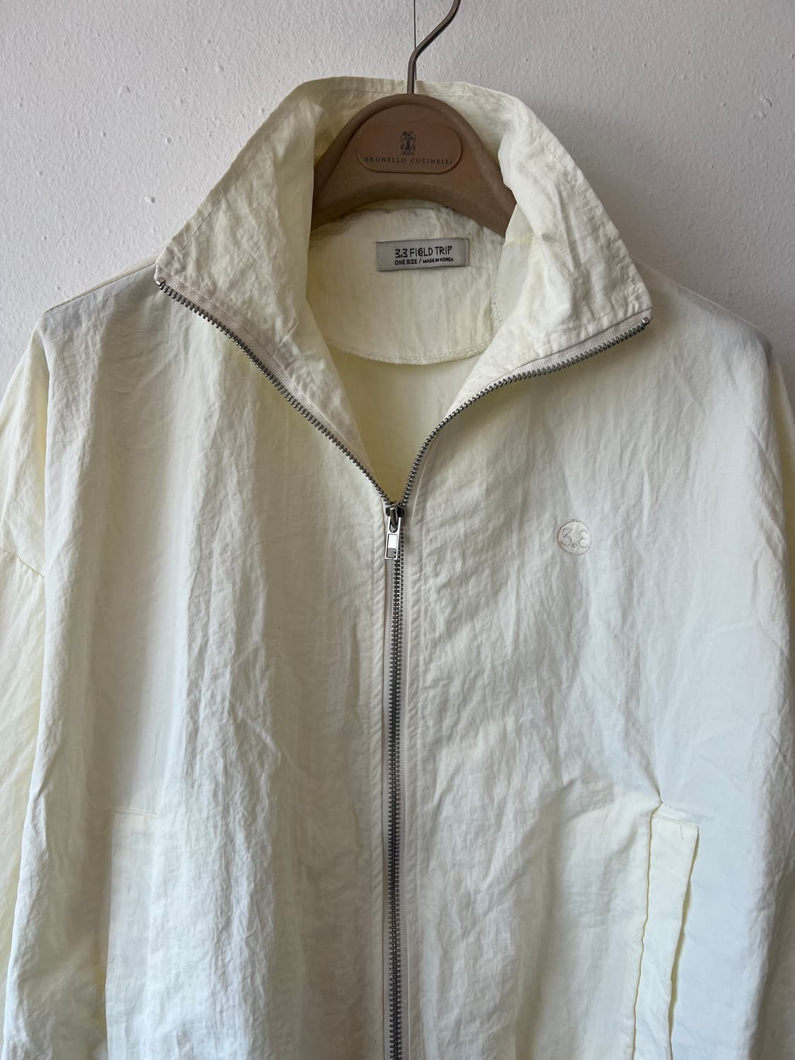 3.3필드트립 여성 크림아이보리 바람막이점퍼 셔링크롭자켓 상품이미지1