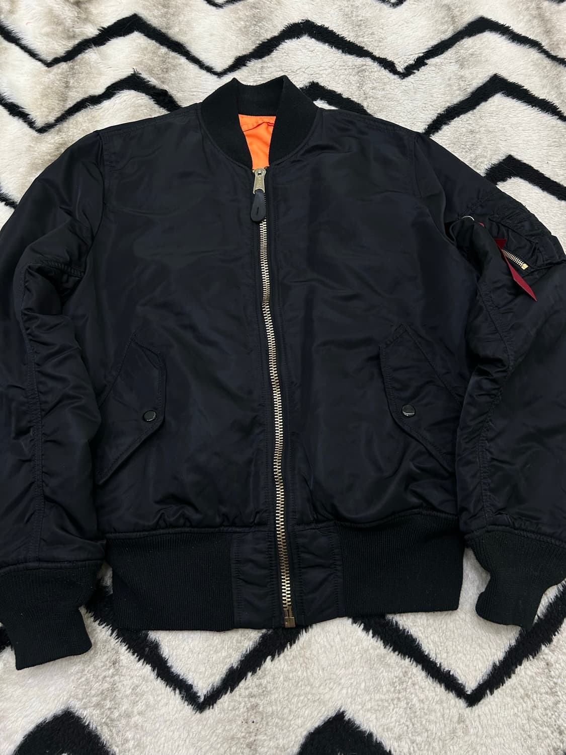 [S]알파인더스트리 Ma-1 양면 항공 점퍼/블랙 오렌지 상품이미지2