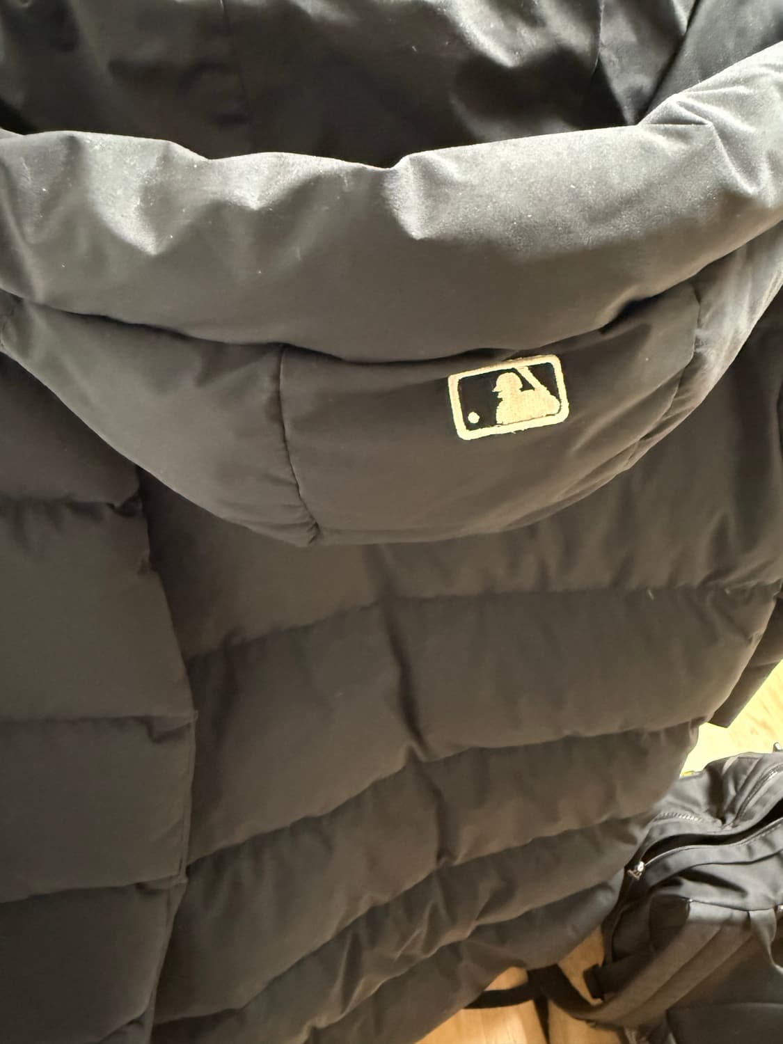 MLB 롱패딩 블랙 xs 상품이미지3