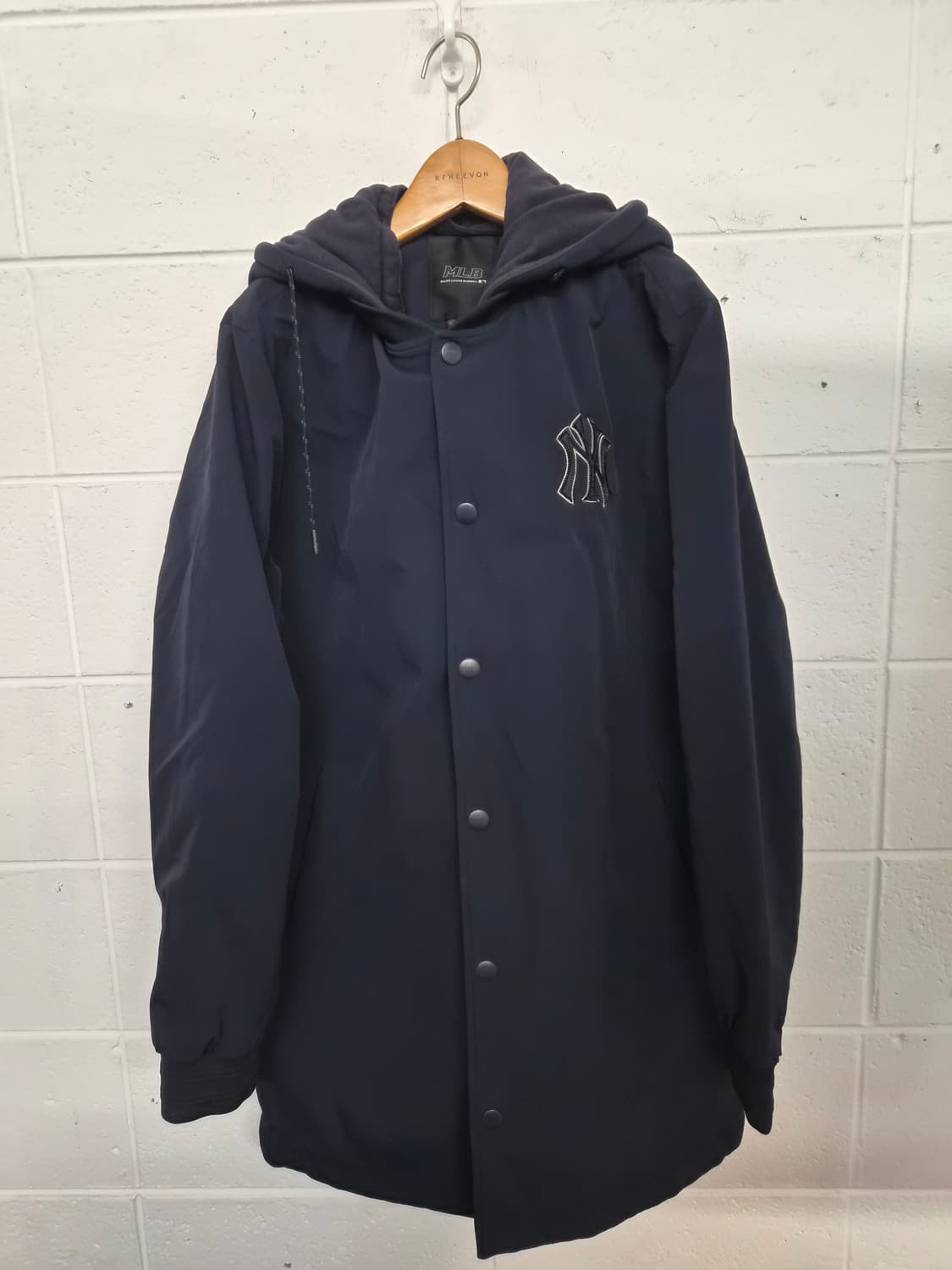 110) MLB 뉴욕양키즈 신슐레이트 하프코트 팝니다 상품이미지1