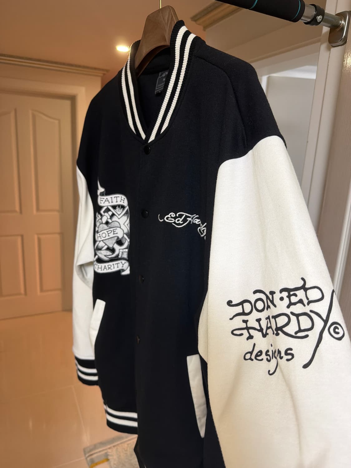 에드하디 스컬 면재질 자켓 상품이미지2