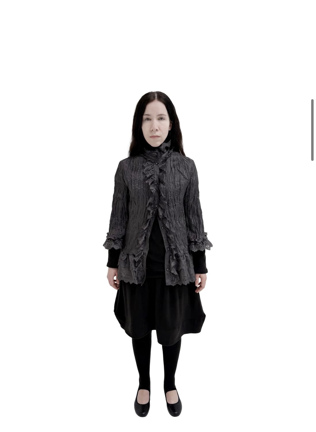 Eonts 토넬 펀칭 블라우스 차콜 상품이미지1