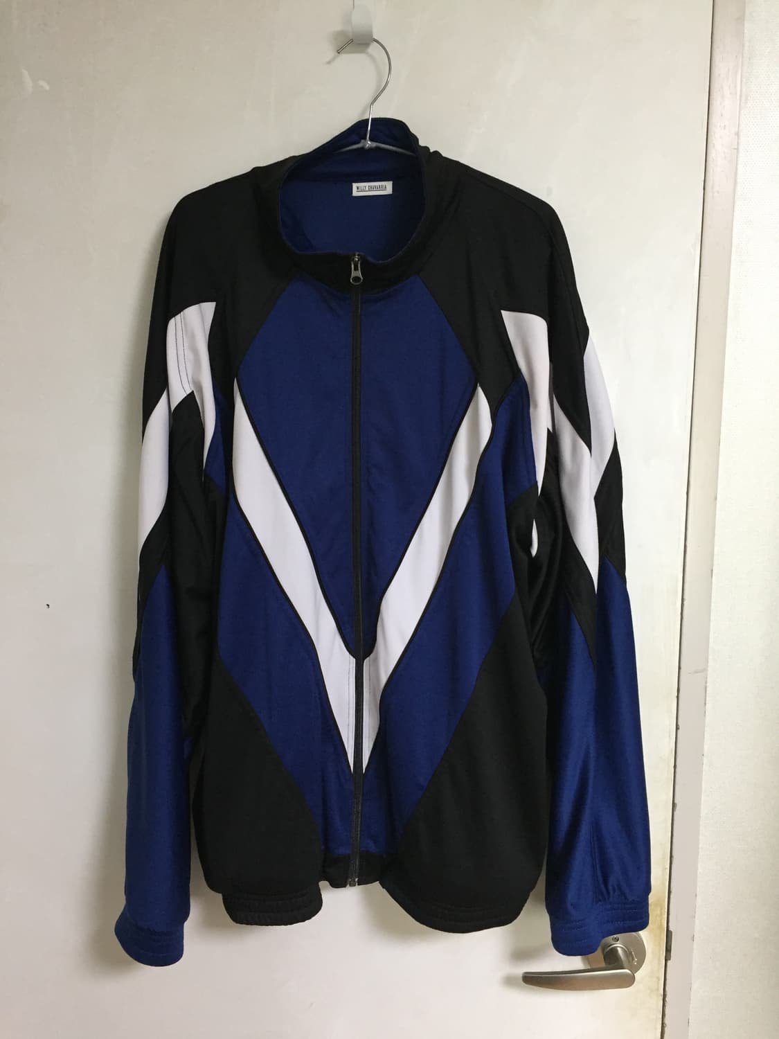 윌리차바리아트랙져지XL 상품이미지1