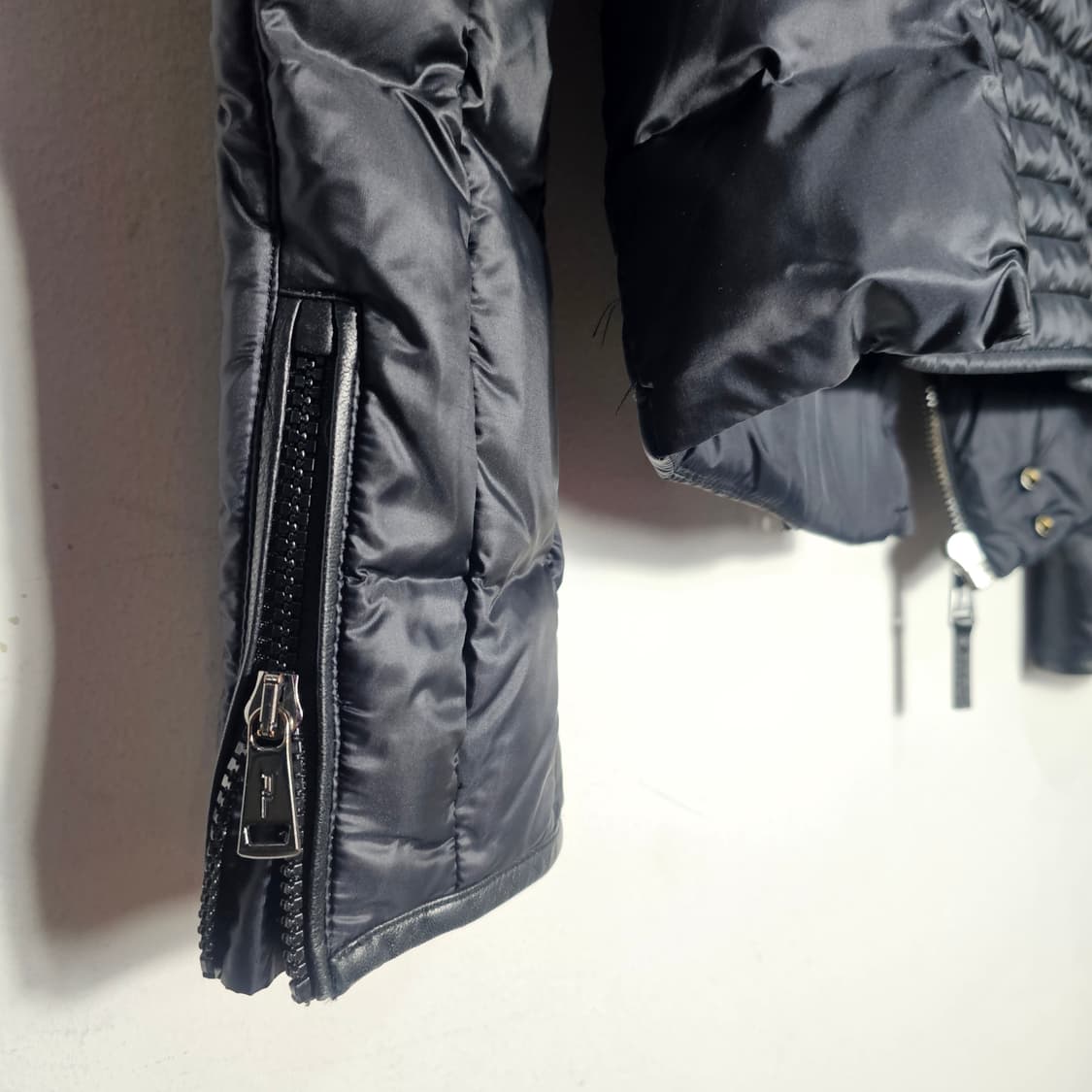 폴로 오리털 경량 라이더 크롭 자켓 상품이미지6