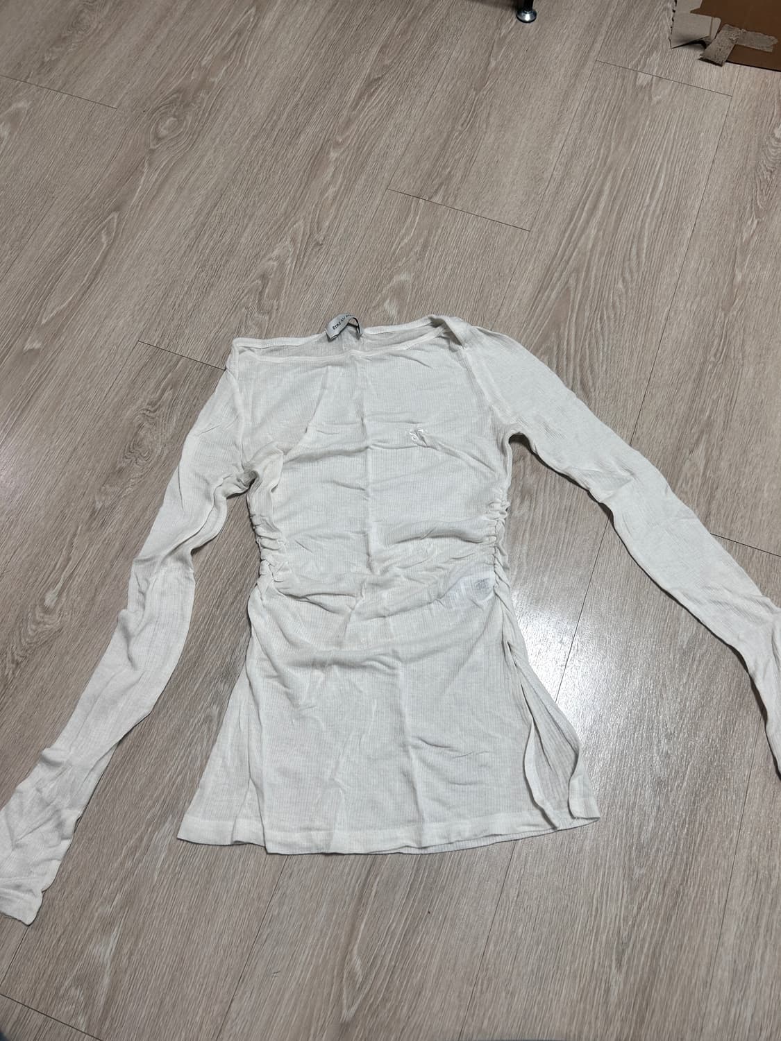 에트오소메 셔링 오프숄더 롱 슬리브 탑(아이보리) 상품이미지4