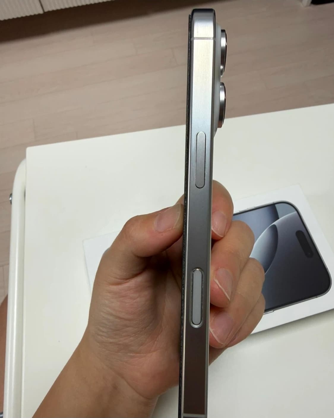 아이폰 16프로 화이트 256 판매합니다  상품이미지7