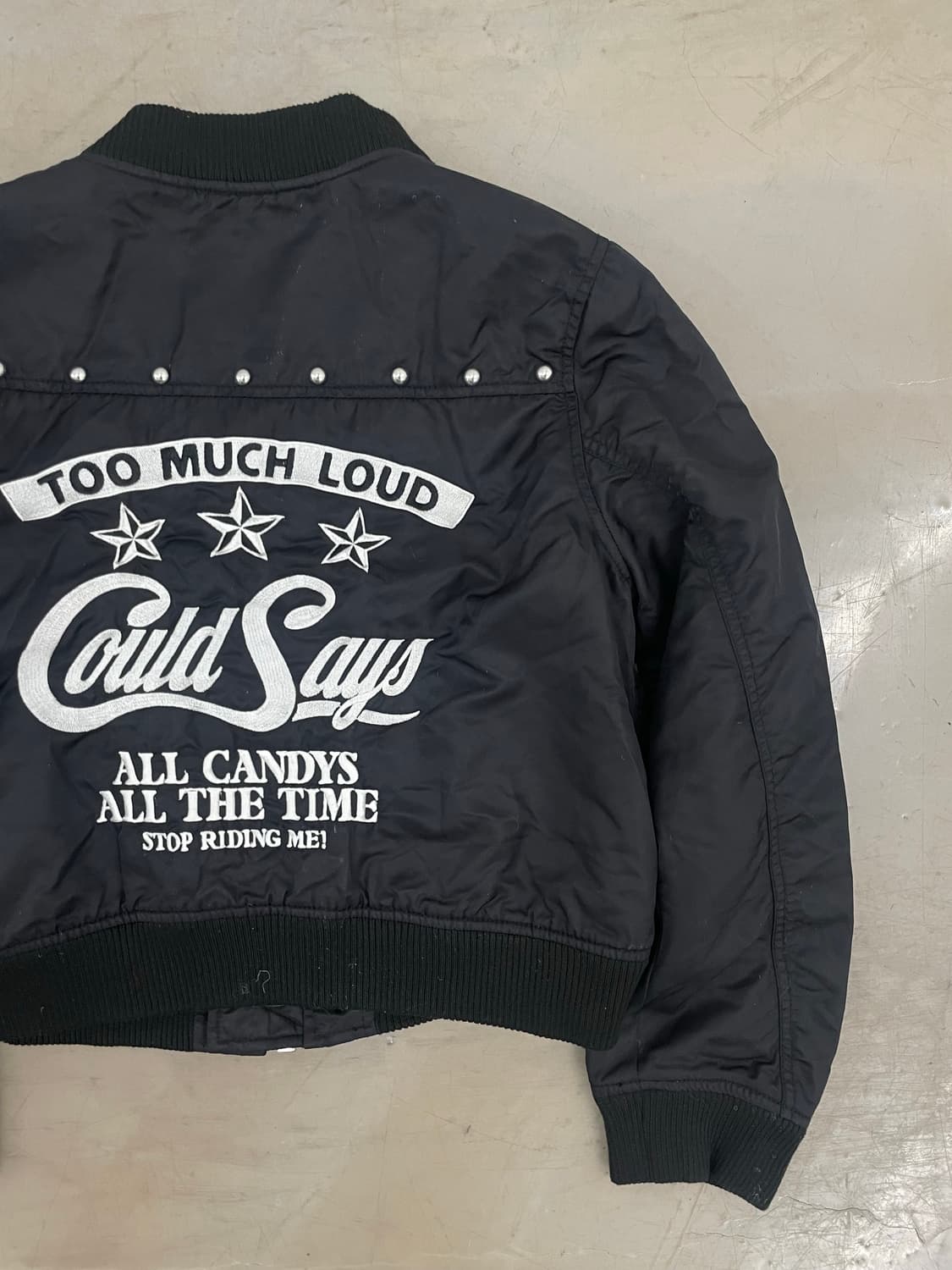 Black stud details MA-1 jacket 상품이미지4