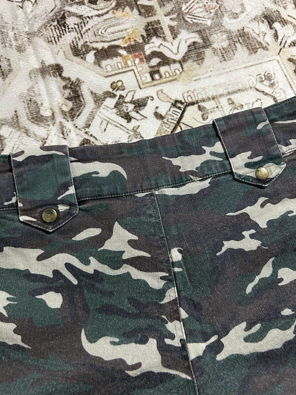 camo y2k strap detailed shorts 상품이미지7