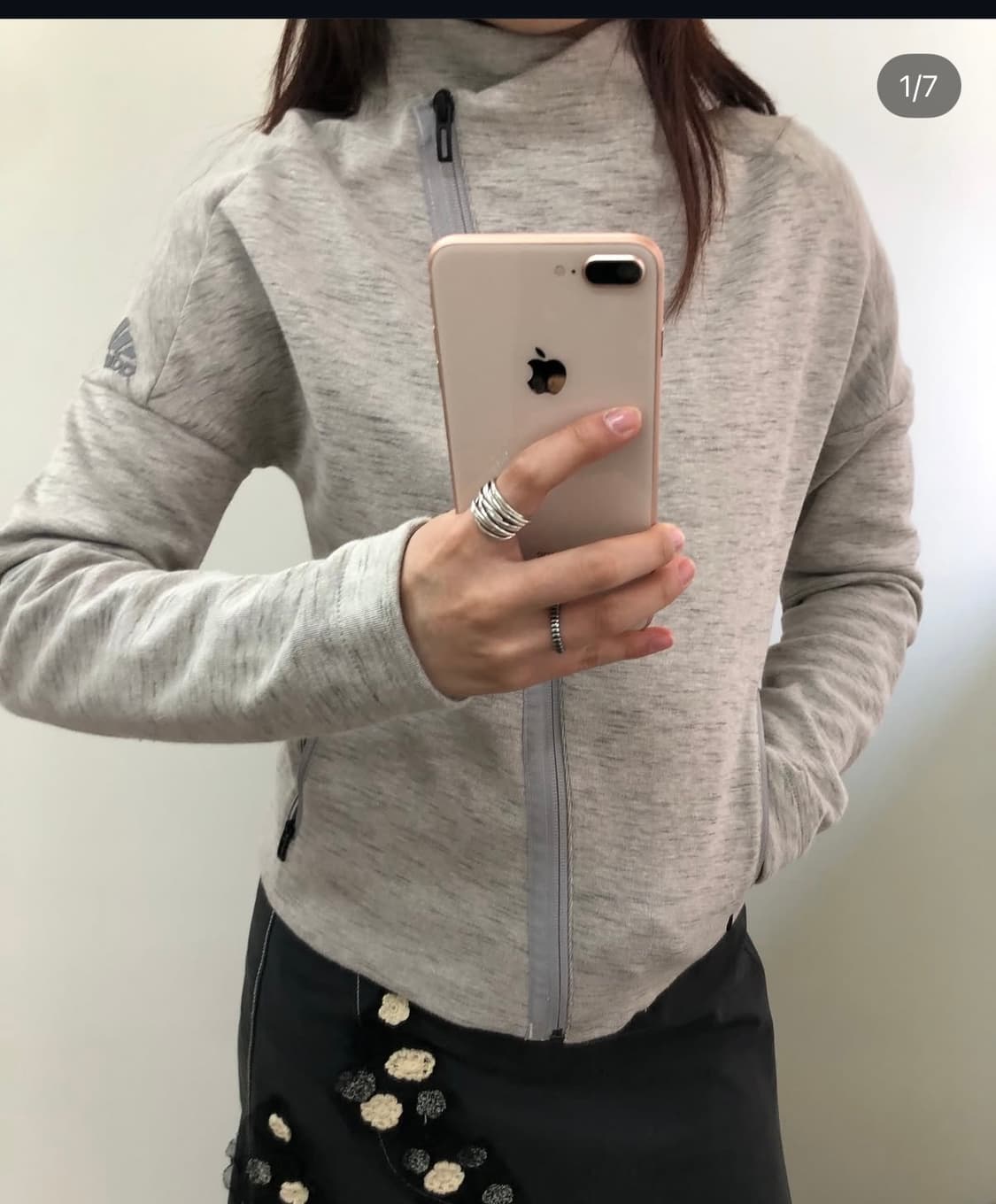 아디다스 비대칭 집업 상품이미지1