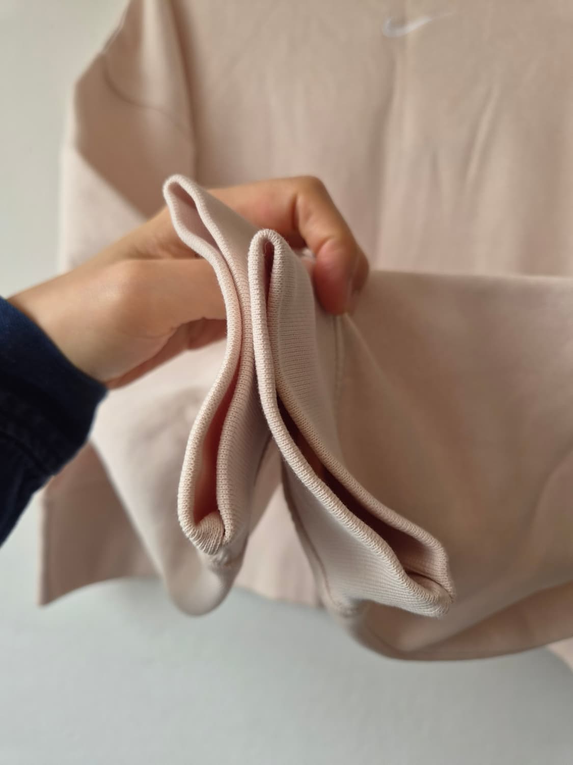 제품) 나이키 여성 기모오버사이즈맨투맨티셔츠 90사이즈 상품이미지4