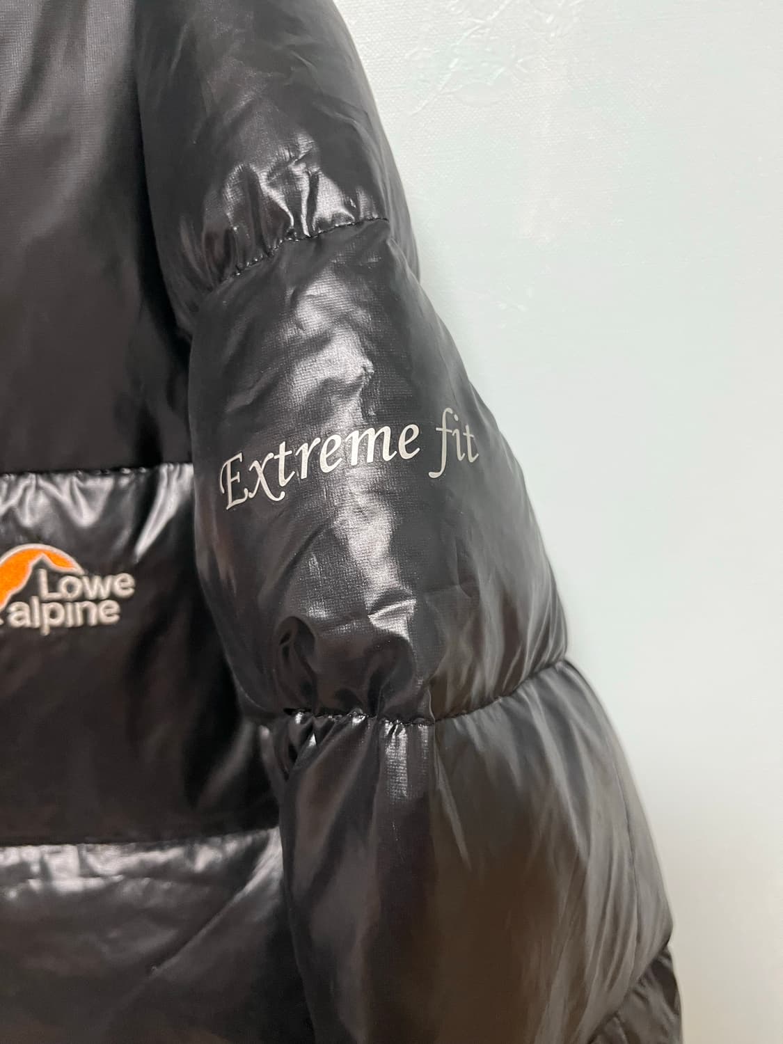 로웨알파인 패딩 블랙 Extreme +700 상품이미지3