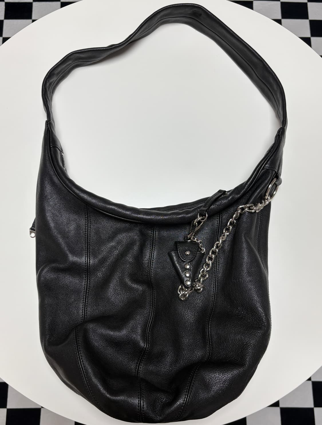 오픈와이와이 레더 모토 호보백 블랙 상품이미지3