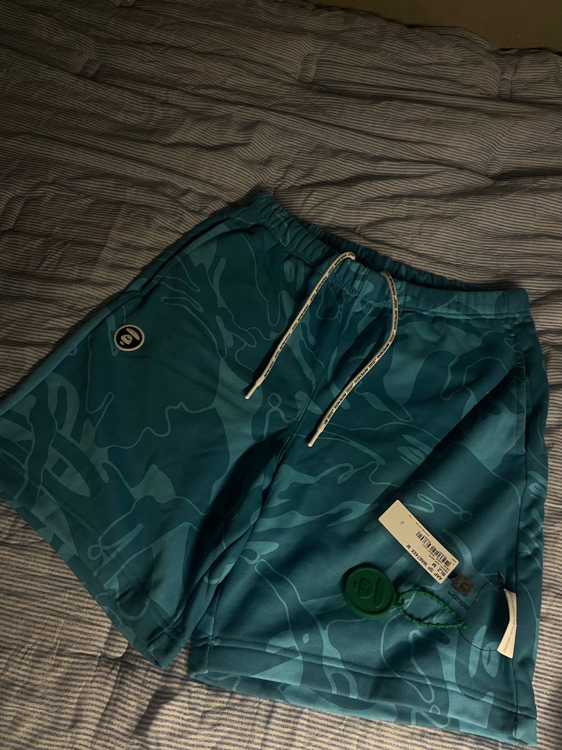 Aape 카모 반바지ml look 상품이미지1