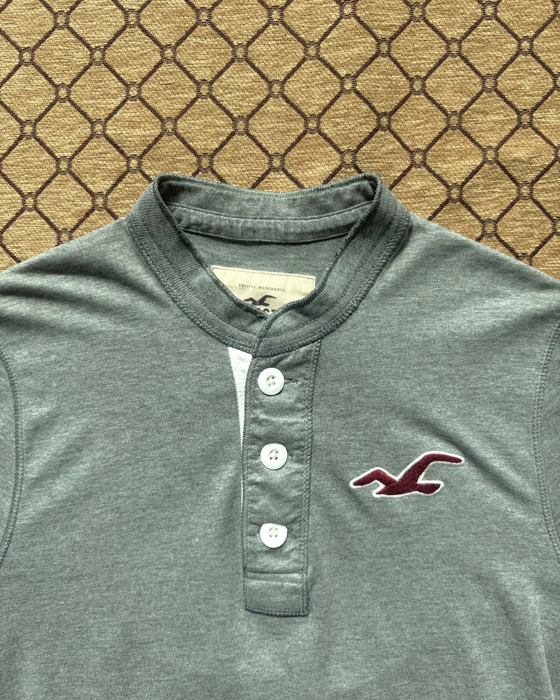 홀리스터 헨리넥 버튼 티셔츠 상품이미지1