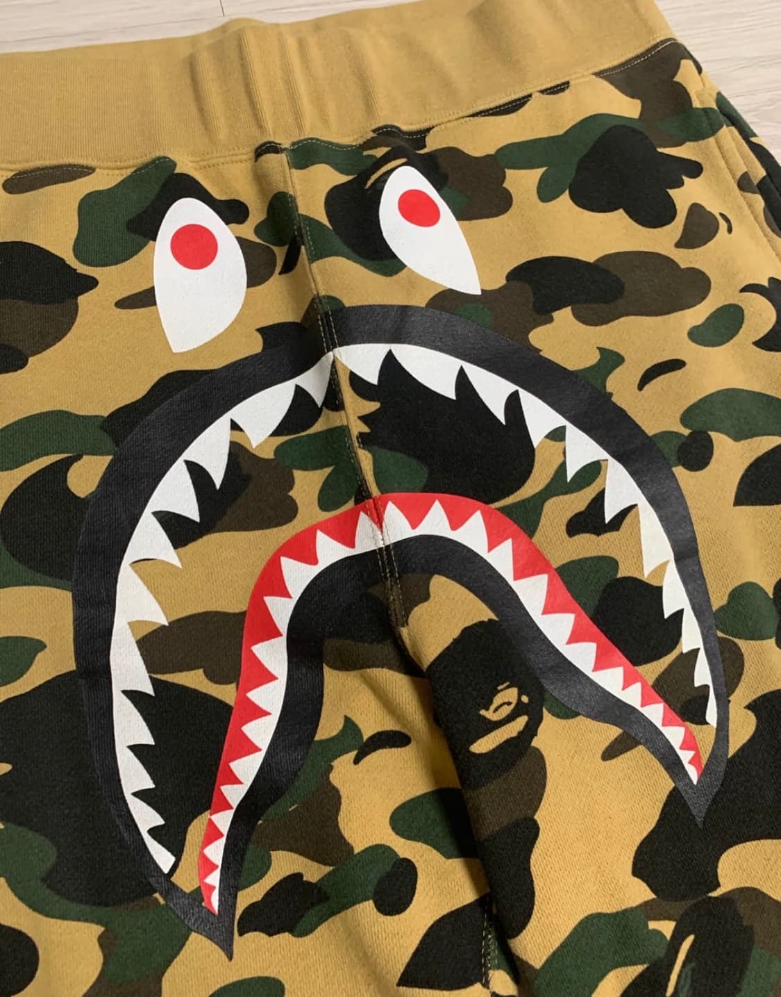 베이프 황계 샤크 조거팬츠 상품이미지2