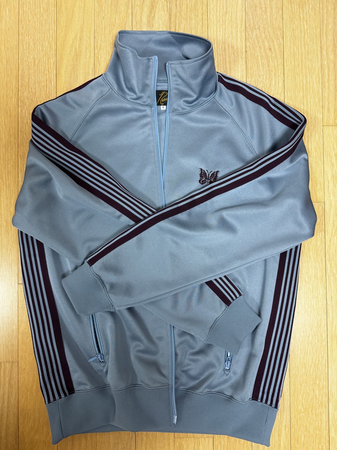 니들스 트랙자켓 삭스블루 상품이미지1