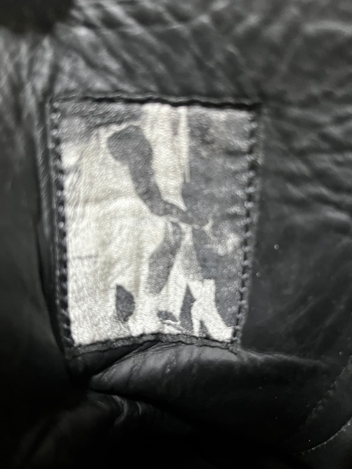 릭오웬스 메가범퍼 라몬즈 43
 상품이미지3