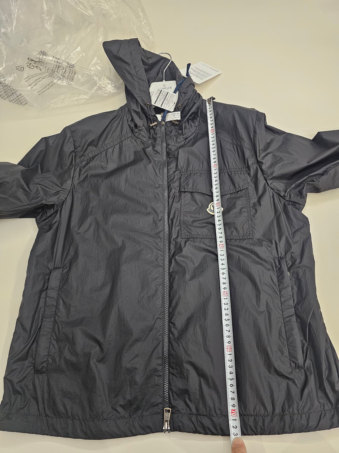 몽클레어 사마카르 바람막이 블랙 5 상품이미지5