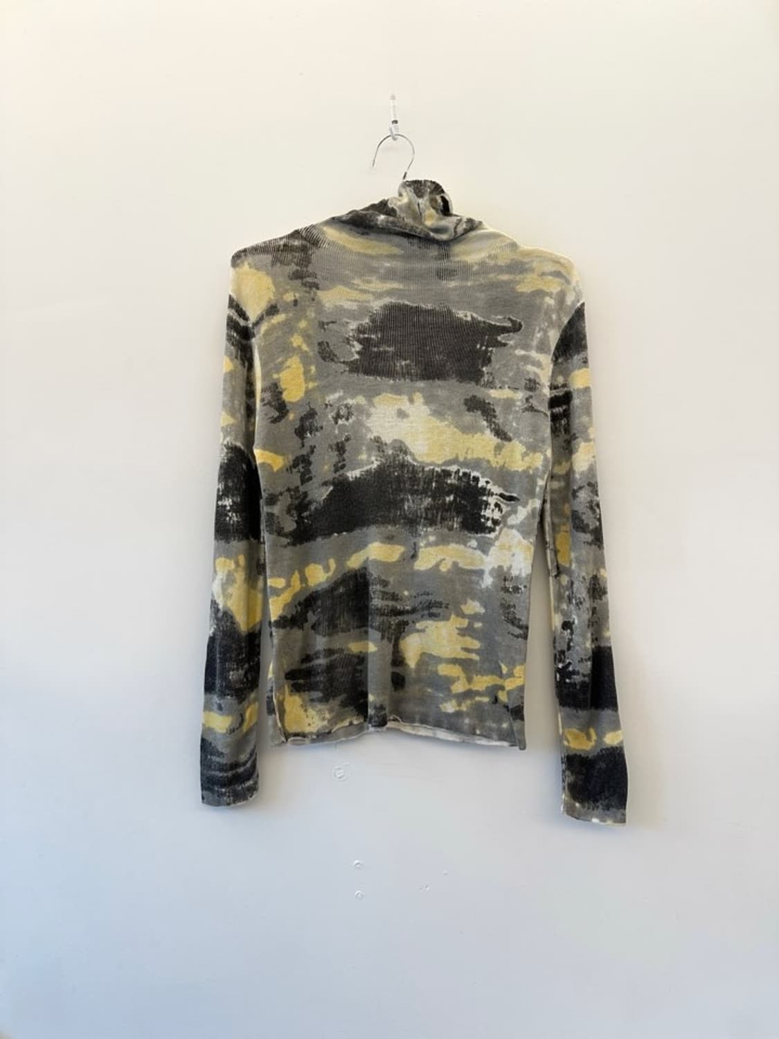 Forest print high neck top 상품이미지1