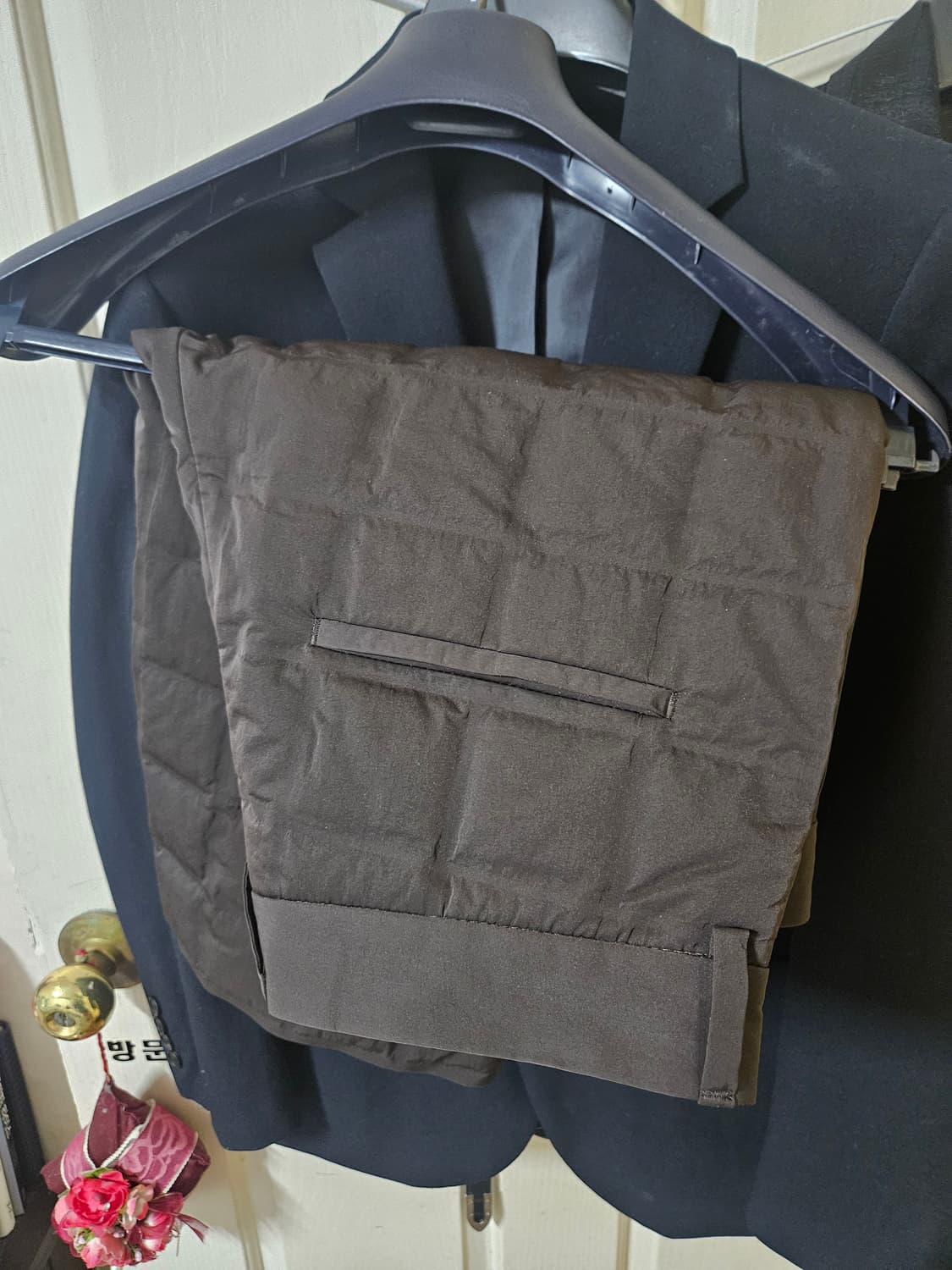 보테가베네타 퀼팅팬츠 판매합니다 상품이미지1